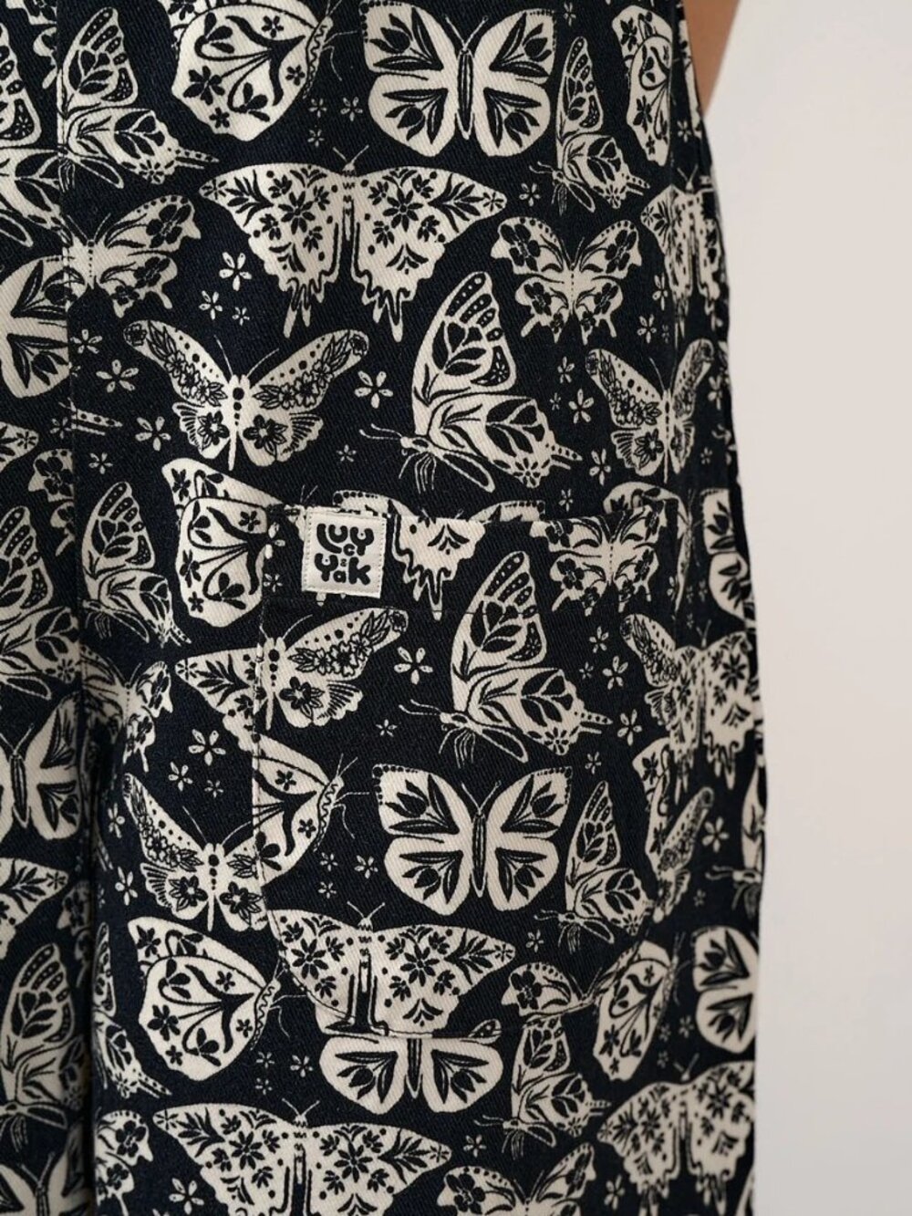 Lucy & Yak Ara Dungarees Black & White Butterfly Print UK26/US22 NWT - Picture 5 of 7